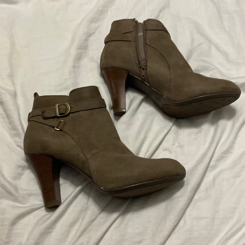 Merona booties‎